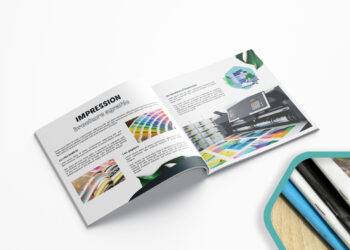 Brochure-carre-ouverte